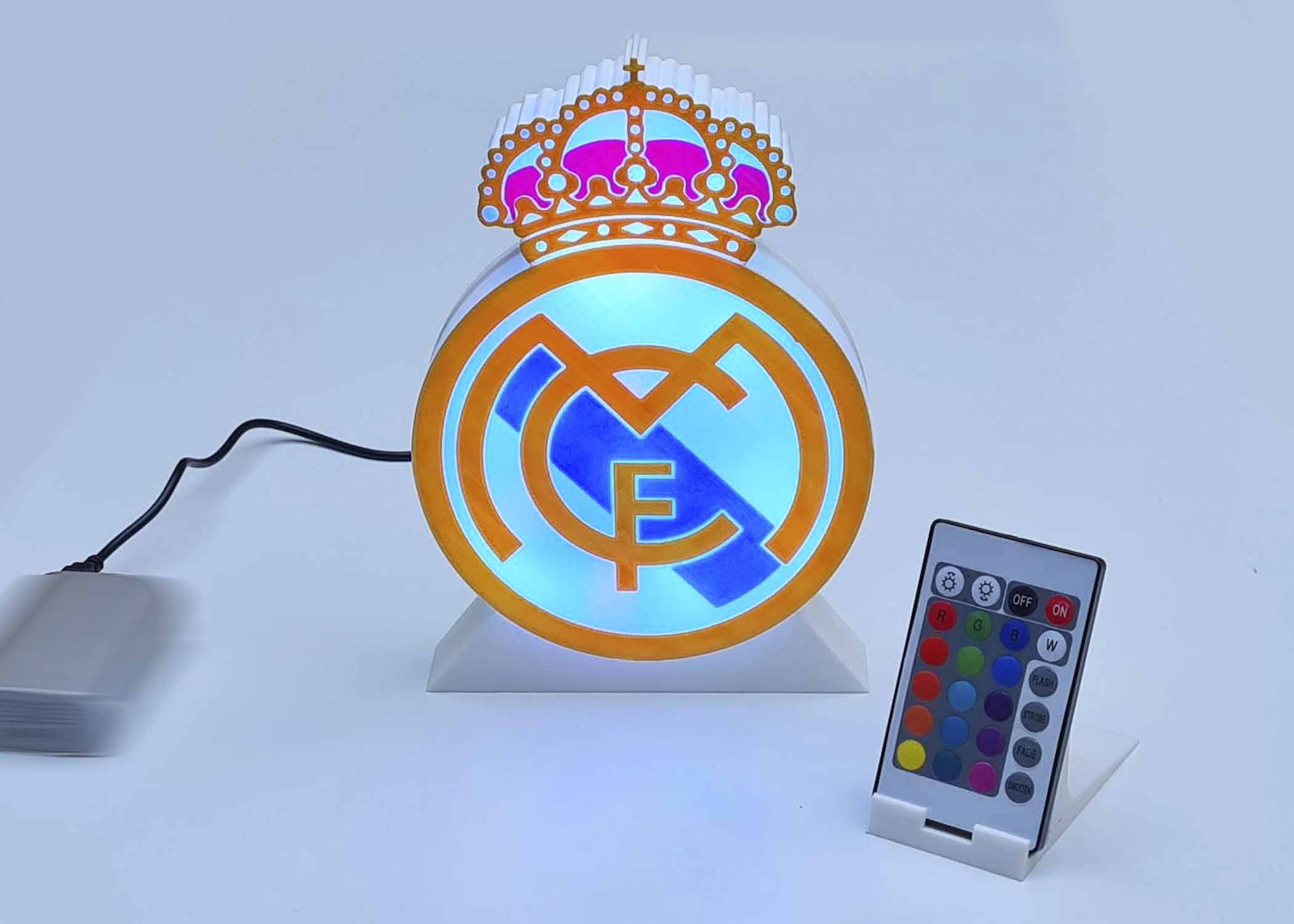 Lámpara Escudo Real Madrid - Tu tienda de regalos personalizados